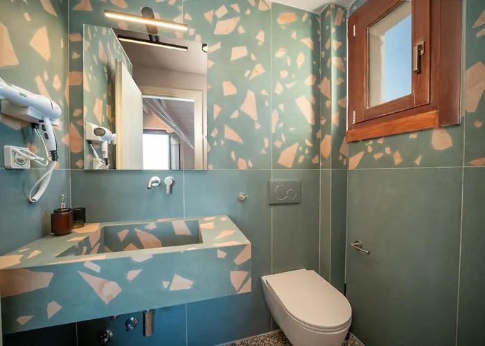 Pink Panther Maisonette