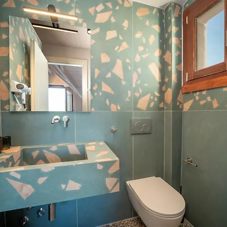 Pink Panther Maisonette